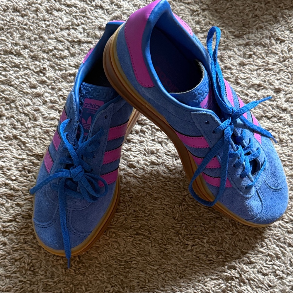 Adidas Women's Vibrant Blue and Pink Sneakers